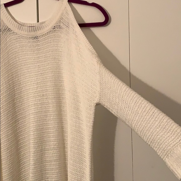 Express Off The Shoulder Sweater - Picture 4 of 5